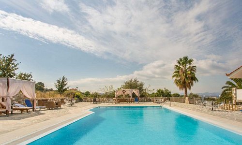 Saint George Hotel, Νέα Στύρα, Εύβοια Saint George Hotel, Νέα Στύρα, Εύβοια