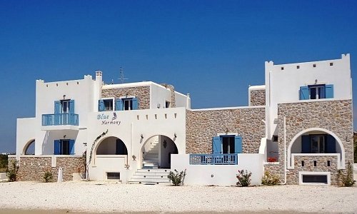 Blue Harmony Apartments, Πλάκα, Νάξος Blue Harmony Apartments, Πλάκα, Νάξος