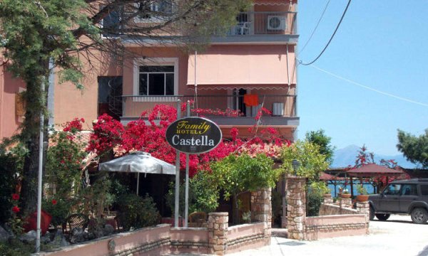 Castella Beach, Αλισσός, Πάτρα Castella Beach, Αλισσός, Πάτρα