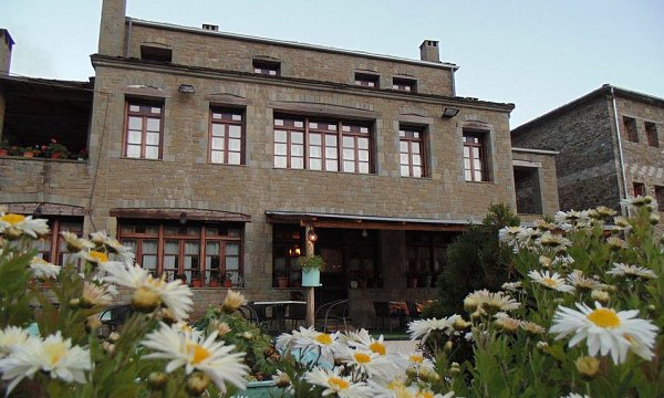 Hotel Kamares Tsepelovo, Τσεπέλοβο, Ζαγοροχώρια Hotel Kamares Tsepelovo, Τσεπέλοβο, Ζαγοροχώρια