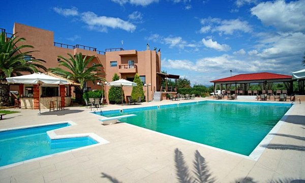 4* Apollo Resort Art Hotel, Κυπαρισσία Μεσσηνίας 4* Apollo Resort Art Hotel, Κυπαρισσία Μεσσηνίας