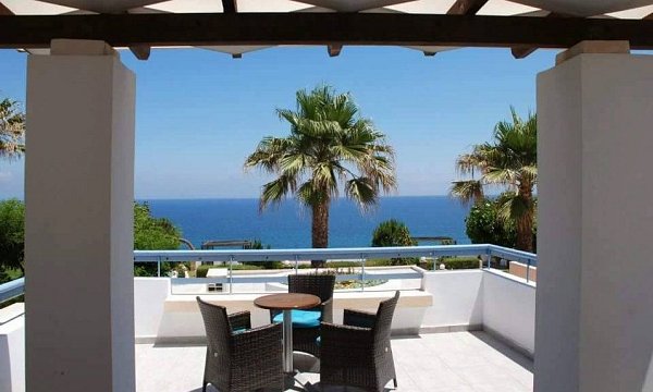 Aithrio Hotel, Παραλία Νιφορέικων, Αχαΐα Aithrio Hotel, Παραλία Νιφορέικων, Αχαΐα