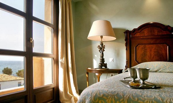 Le Convivial Luxury Suites & Spa, Ξυλόκαστρο Le Convivial Luxury Suites & Spa, Ξυλόκαστρο