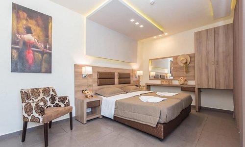 Dionysos Hotel, Μάλια, Κρήτη Dionysos Hotel, Μάλια, Κρήτη