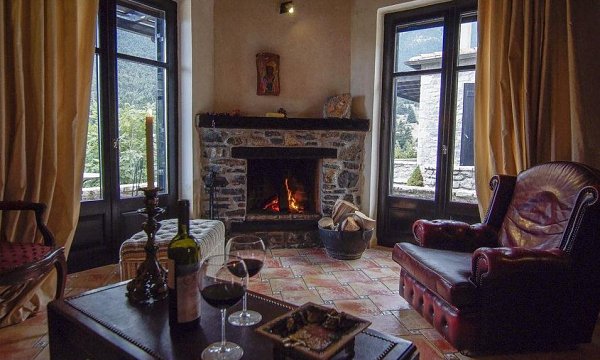 Ostra Menalon Luxury Suites, Καρδαράς, Αρκαδία Ostra Menalon Luxury Suites, Καρδαράς, Αρκαδία
