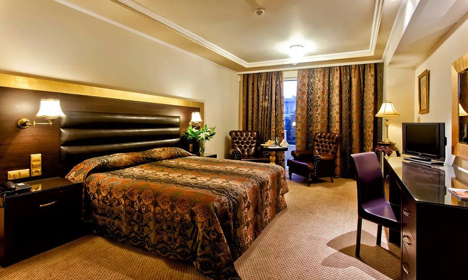 Kouros Hotel - Δράμα