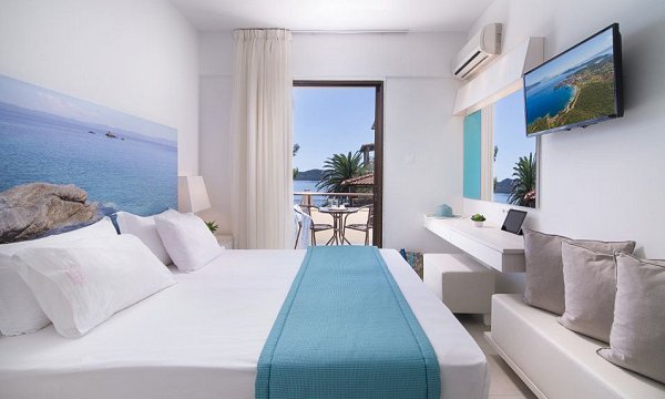 Sunrise Hotel, Αμμουλιανή, Χαλκιδική Sunrise Hotel, Αμμουλιανή, Χαλκιδική