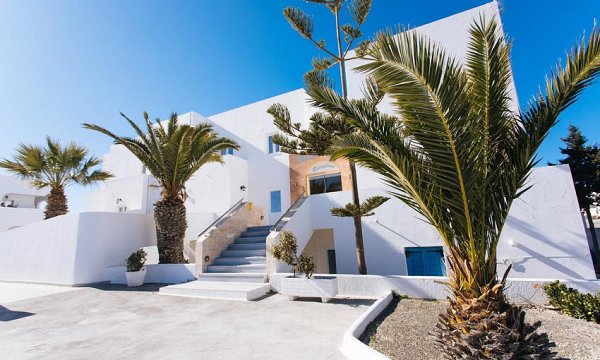 Nikos Hotel, Καρτεράδος, Σαντορίνη Nikos Hotel, Καρτεράδος, Σαντορίνη
