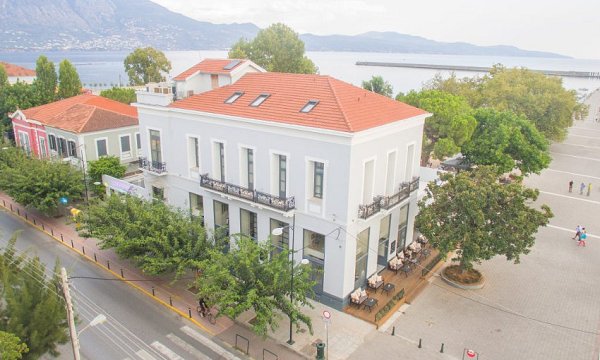 Panellinion Luxury Rooms, Καλαμάτα Panellinion Luxury Rooms, Καλαμάτα