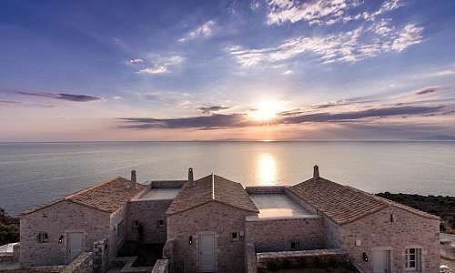 Aria Estate Suites & Spa, Αρεόπολη, Μάνη Aria Estate Suites & Spa, Αρεόπολη, Μάνη