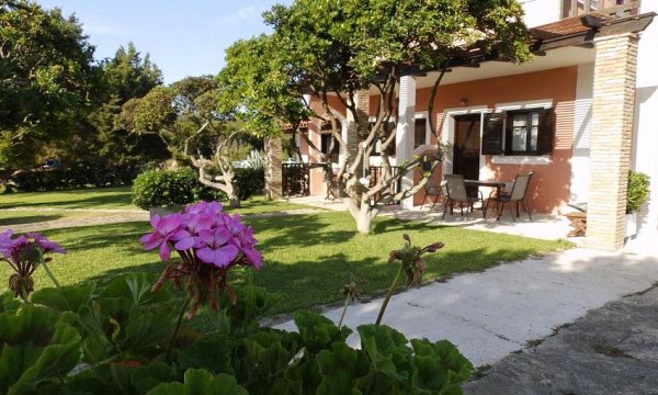 Genari Beach Apartments, Λεβεντοχώρι Ηλείας Genari Beach Apartments, Λεβεντοχώρι Ηλείας