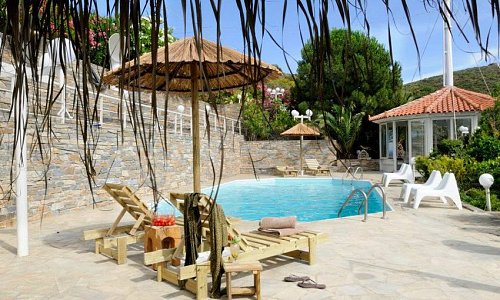 Kymothoi Rooms & Pool Bar, Άνδρος Kymothoi Rooms & Pool Bar, Άνδρος