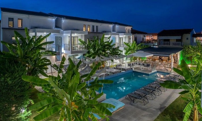 Adonis Luxury Village | Πευκοχώρι, Χαλκιδική