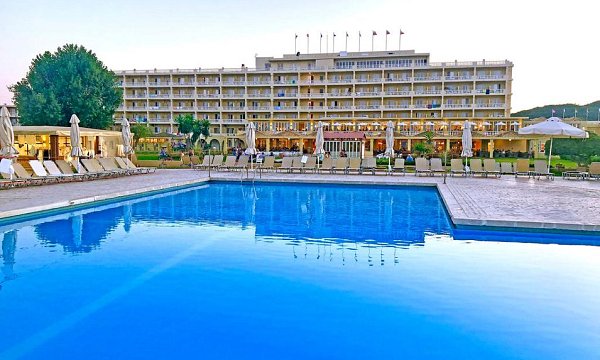 Messonghi Beach Hotel, Κέρκυρα Messonghi Beach Hotel, Κέρκυρα