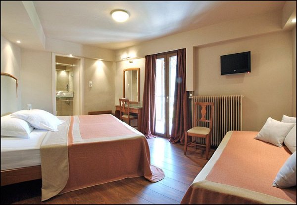 Kentrikon Hotel - Maniatis Hotels & Resorts, Λαγκάδια, Ορεινή Αρκαδία Kentrikon Hotel - Maniatis Hotels & Resorts, Λαγκάδια, Ορεινή Αρκαδία