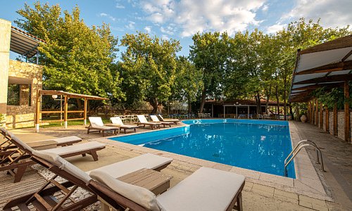 Apollo Beach Hotel, Μαραθιάς, Φωκίδα Apollo Beach Hotel, Μαραθιάς, Φωκίδα