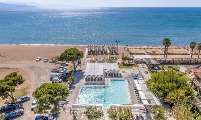 4* Buka Sandy Beach | Μεσσήνη