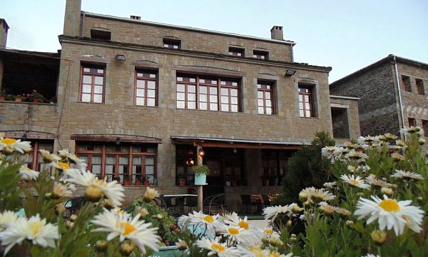Hotel Kamares Tsepelovo, Τσεπέλοβο, Ζαγοροχώρια Hotel Kamares Tsepelovo, Τσεπέλοβο, Ζαγοροχώρια